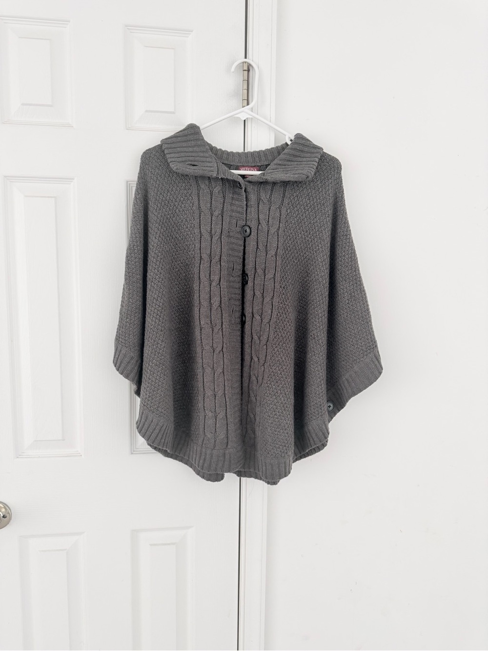 Merona L/XL Cozy Grey Knitted Button-Front Poncho Sweater